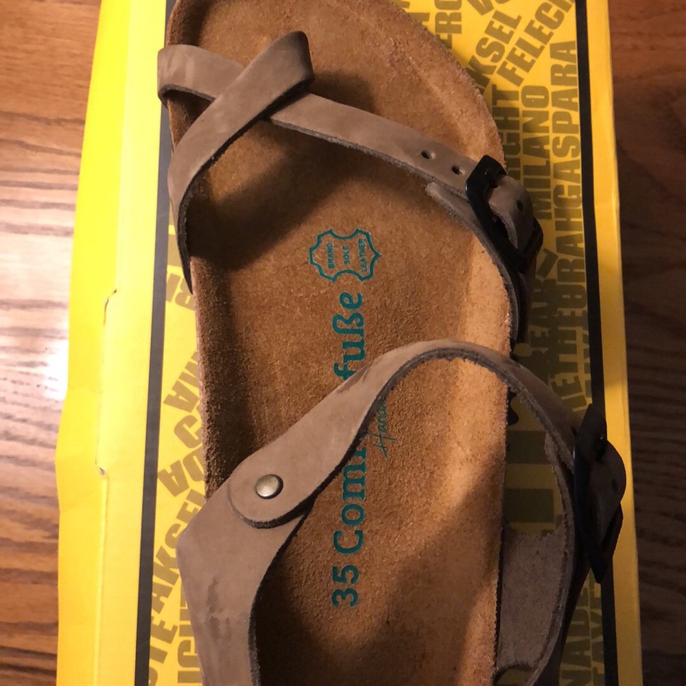 Comfortfusse cork sandals. Size US5, EUR 35